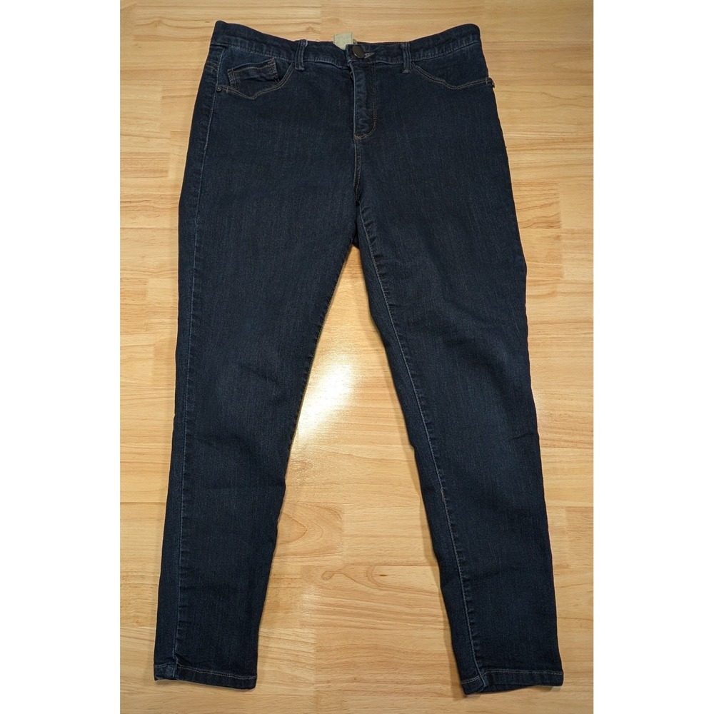 Democracy "Ab" Technology Womens Size 8 Dark Wash Straight Leg Jeans